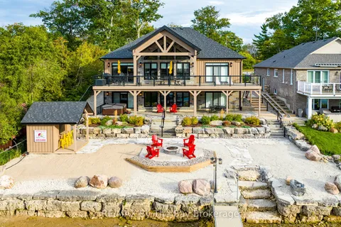 18 Edgewater Road, ON L9Z 2W3