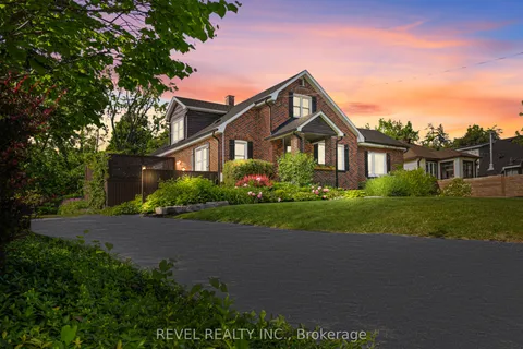 36 Dalton Street, ON L4N 1M3