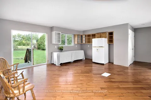 98 GEORGE Street, ON L0M 1G0