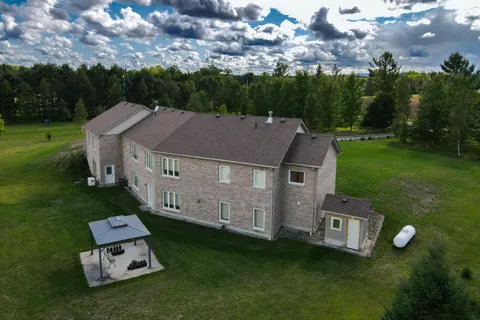 3175 3/4 Concession, ON L0M 1N0