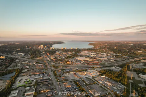 37 Ridwell Street, ON L4N 0W8