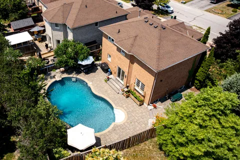 1 Black Ash Trail, ON L4N 3K2