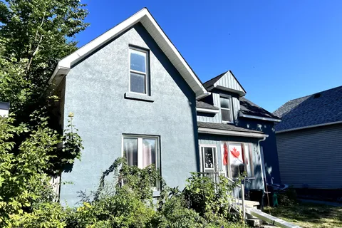 246 Mary Street, ON L3V 3E6