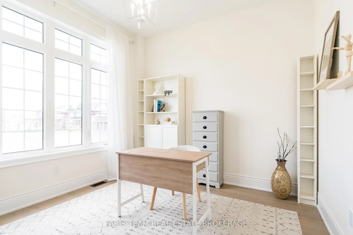 13 Sanford Circle, ON L9X 2A8