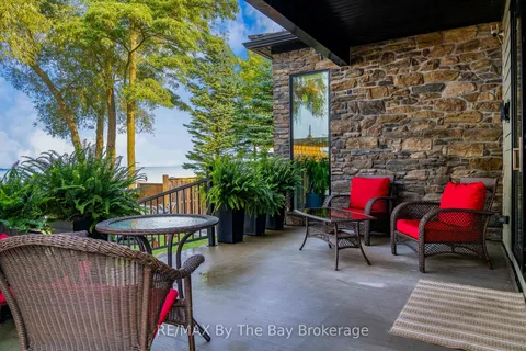 2206 Tiny Beaches Road, ON L0L 1P1