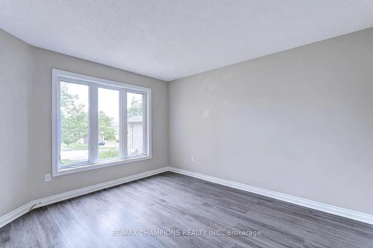 20 Bell Street, ON L4N 0J2