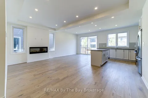 15 Sun Valley Avenue, ON L9Z 0N6