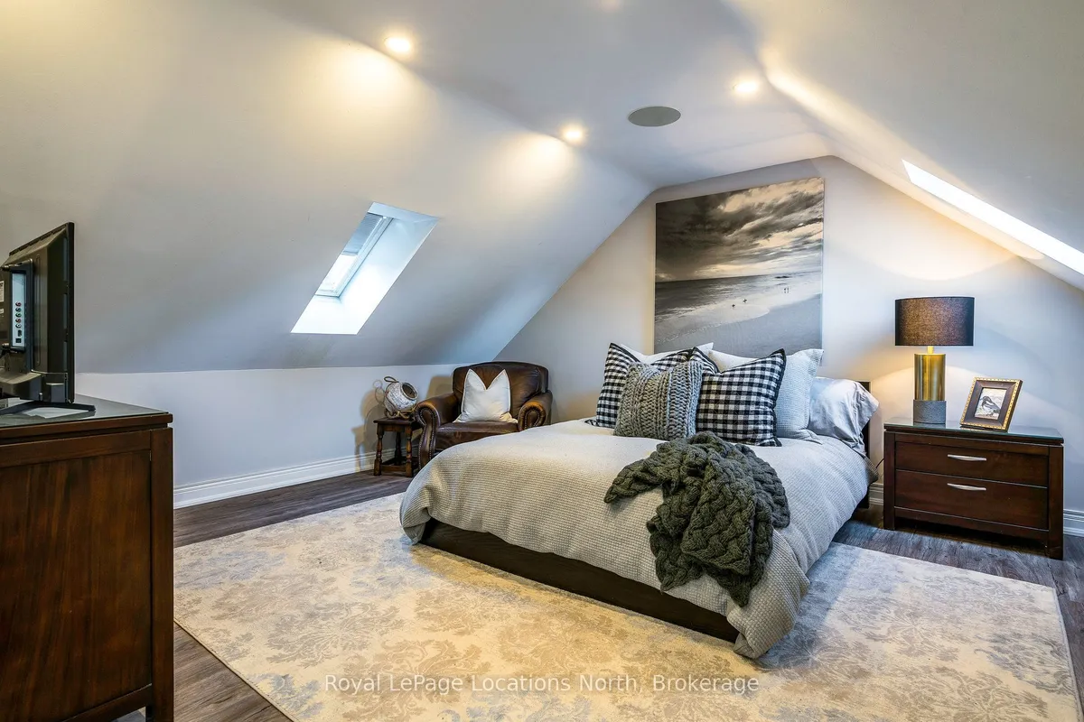 7 Purple Hill Lane, ON L0M 1G0