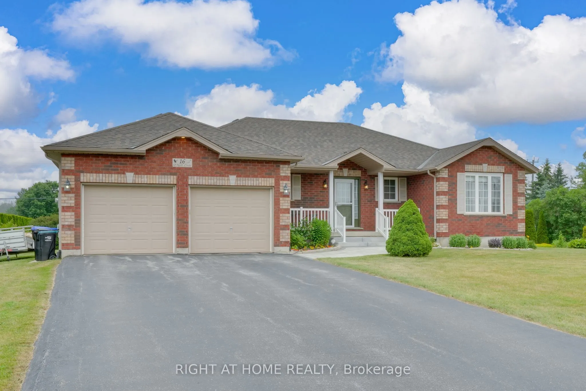 16 O'neill Circle, ON L0L 2K0