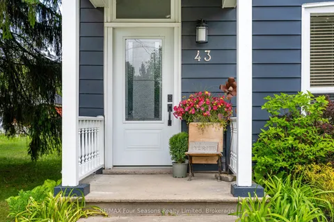 43 Cedar Street, ON L9Y 3A4