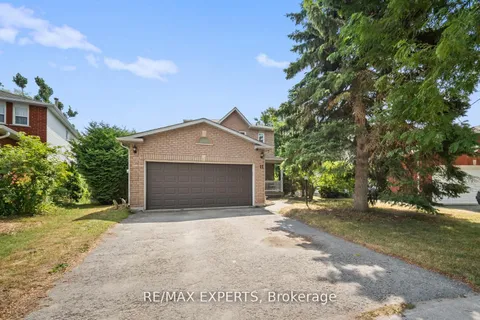 11 Penton Drive, ON L4N 7A3