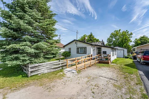 132 Dunedin Street, ON L3V 5T7