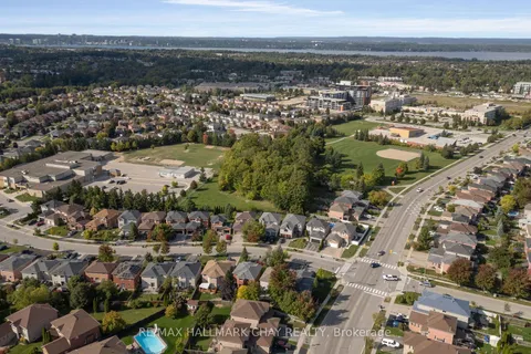 166 Country Lane, ON L4N 0T9