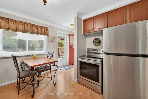 218 Crawford Street, ON L4N 3W6