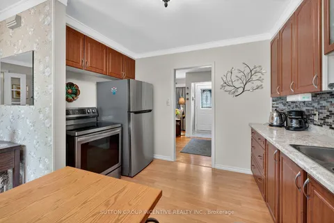 218 Crawford Street, ON L4N 3W6