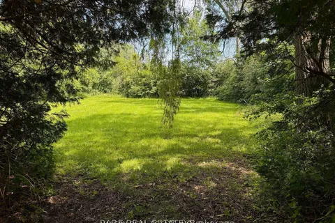 1879 Lakeshore Drive, ON L0K 1B0