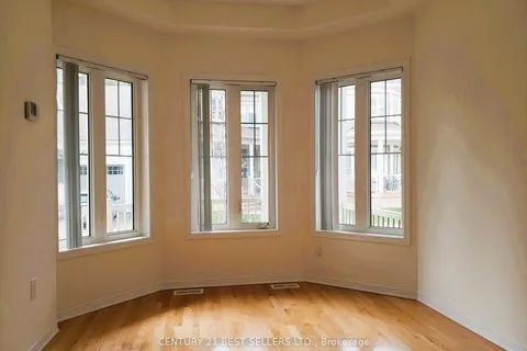 3317 Summerhill Way, ON L3V 0E1