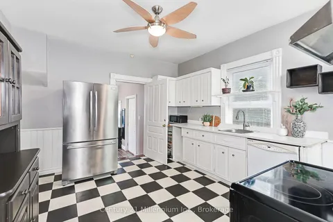 117 Elm Street, ON L9Y 3J3