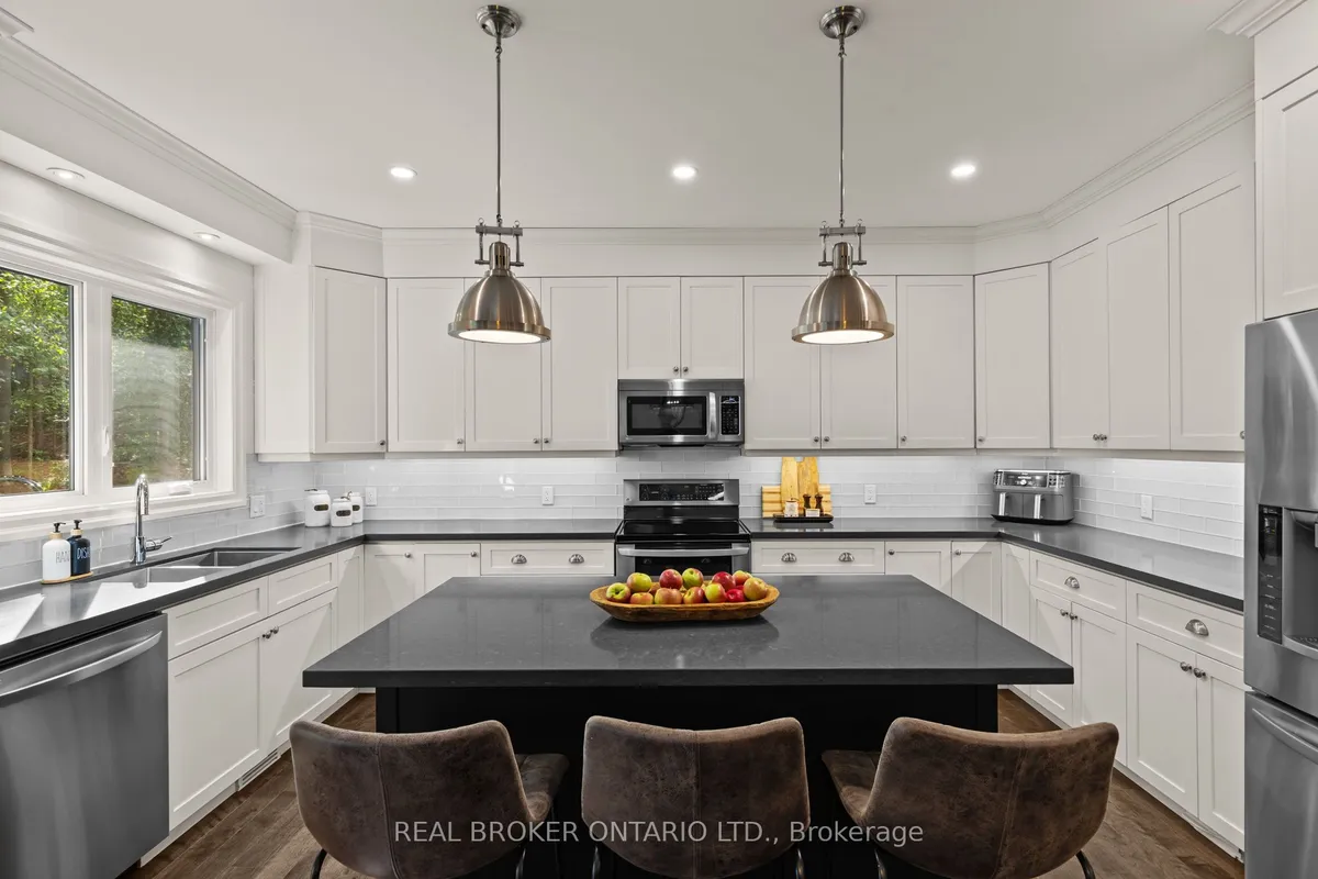 49 Sydenham Trail, ON L0M 1H0