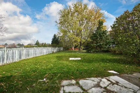 257 Dodson Road, ON L4N 4T6