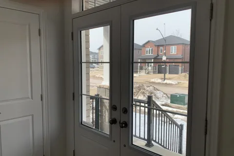 23 Amber Drive, ON L9Z 0R9