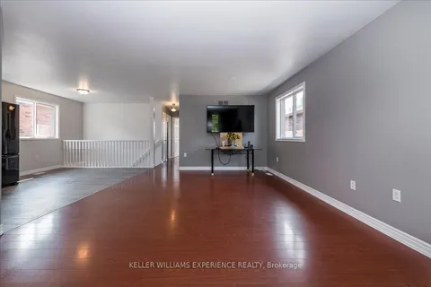 74 Sundew Drive, ON L4N 9M1