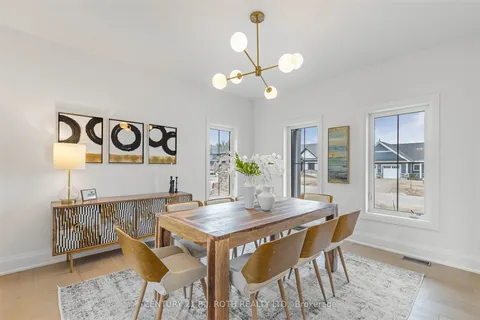 8 Clydesdale Court, ON L0K 1E0