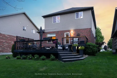 37 Chamberlain Crescent, ON L9Y 0C9