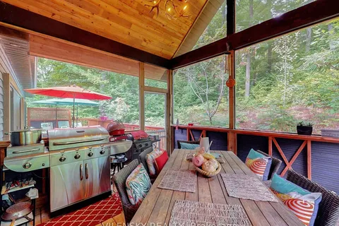 9 Moran Street, ON L0L 2K0