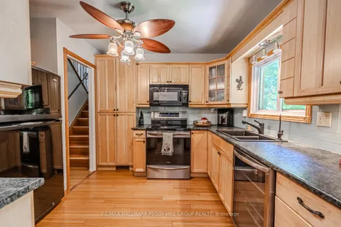 828 Dominion Avenue, ON L4R 1S7