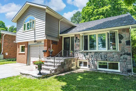 828 Dominion Avenue, ON L4R 1S7