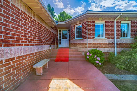 8 Kell Place, ON L4N 9K3