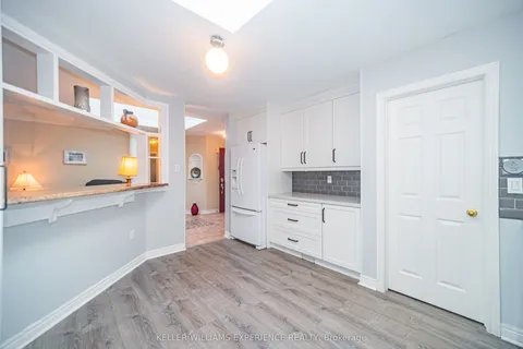 8 Kell Place, ON L4N 9K3