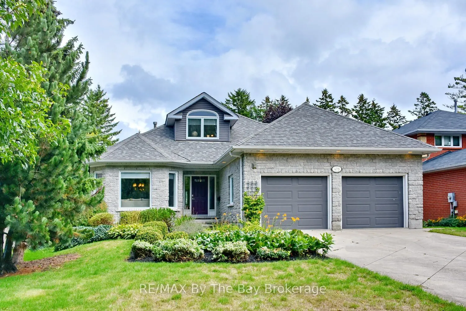 475 Minnesota Street, ON L9Y 3S6