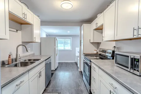 44 Adelaide Street, ON L4N 3T5