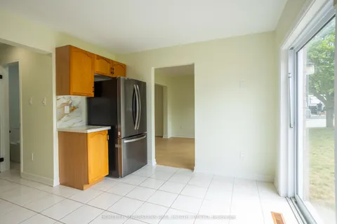 13 Draper Crescent, ON L4N 8A9