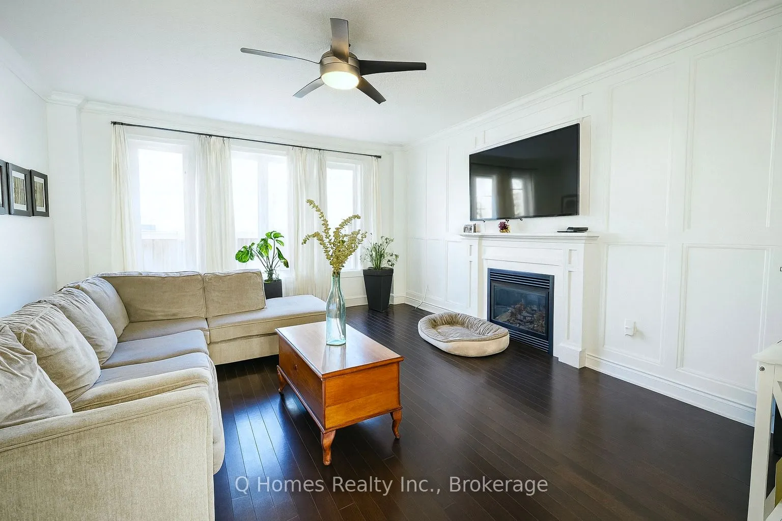 33 Graihawk Drive, ON L4N 6G7