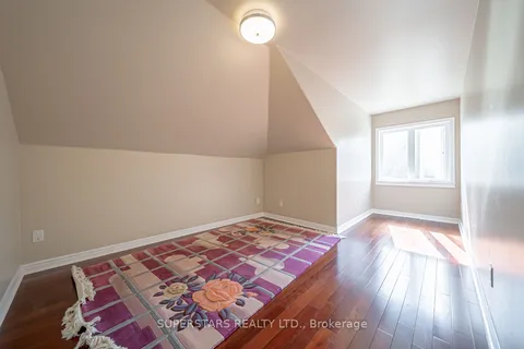 36 Red Oak Crescent, ON L0L 2L0