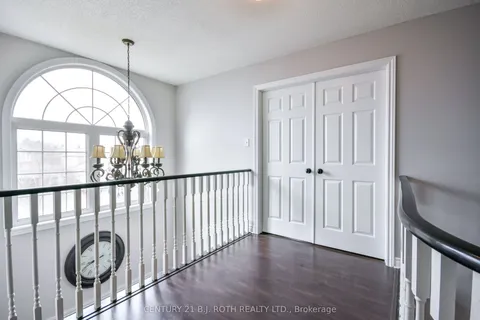 60 Carley Crescent, ON L4N 0M8