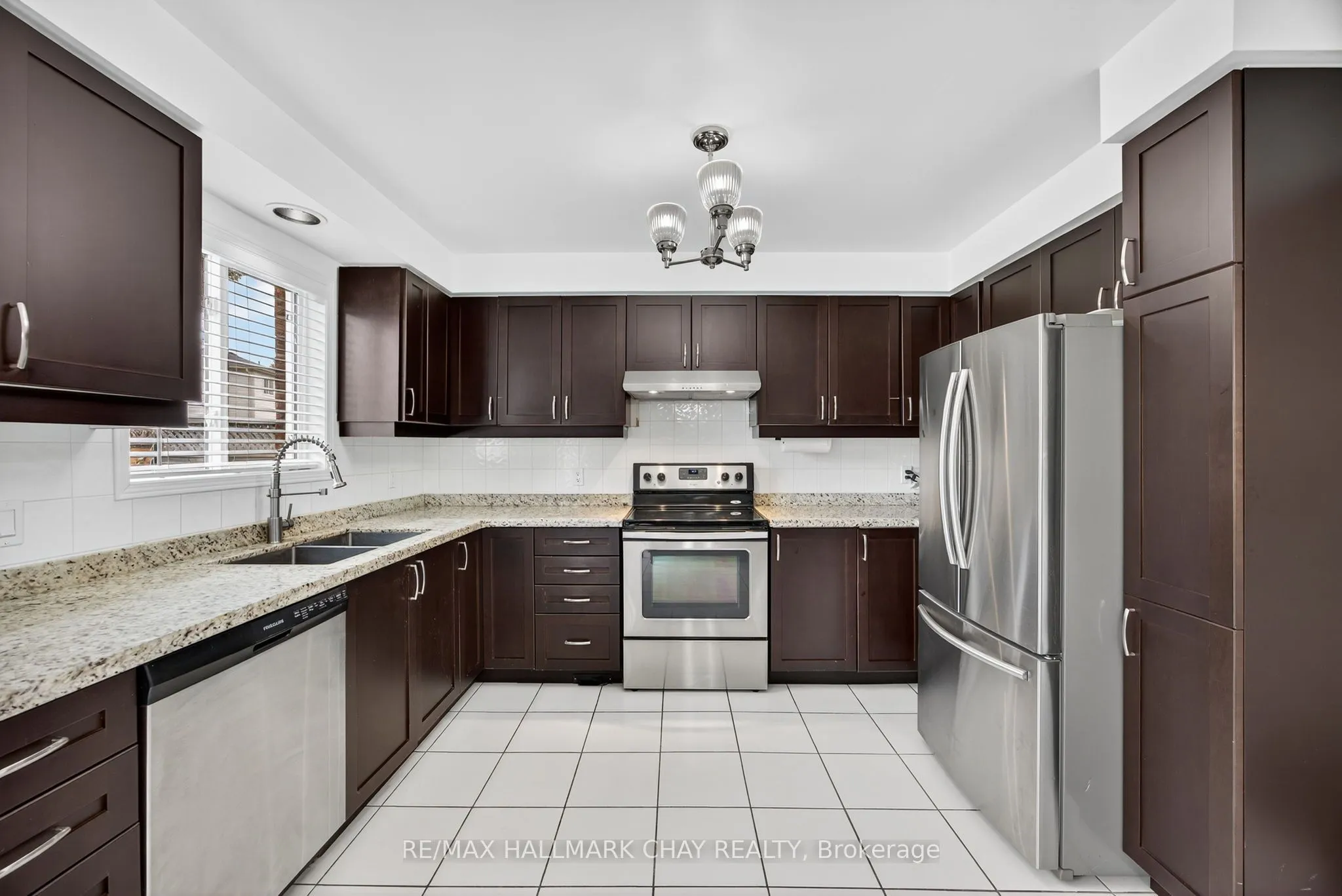 171 Brucker Road, ON L4N 8R8