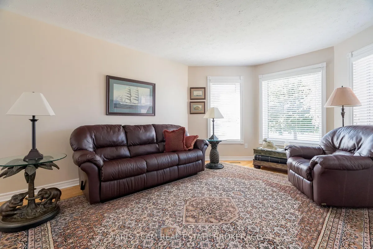 11 Copeland Street, ON L9M 1K3