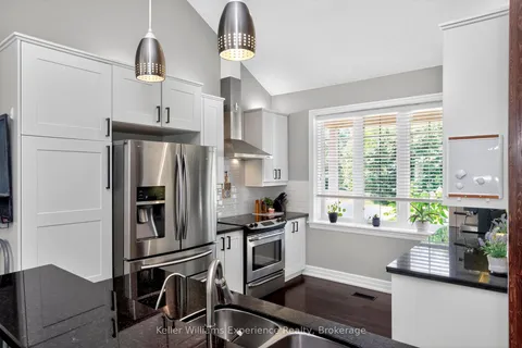 94 Windermere Circle, ON L4R 0C3