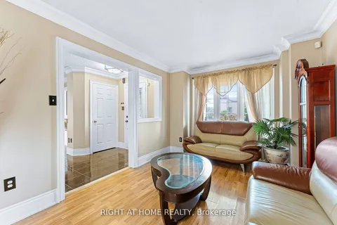 154 Country Lane, ON L4N 0N1