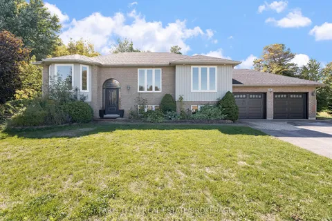 24 Parr Boulevard, ON L0M 1T2