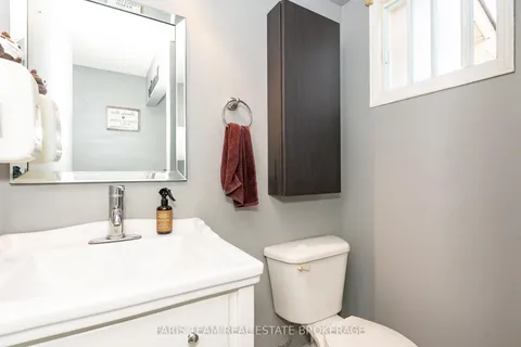 72 Livingstone Street, ON L4N 7J1