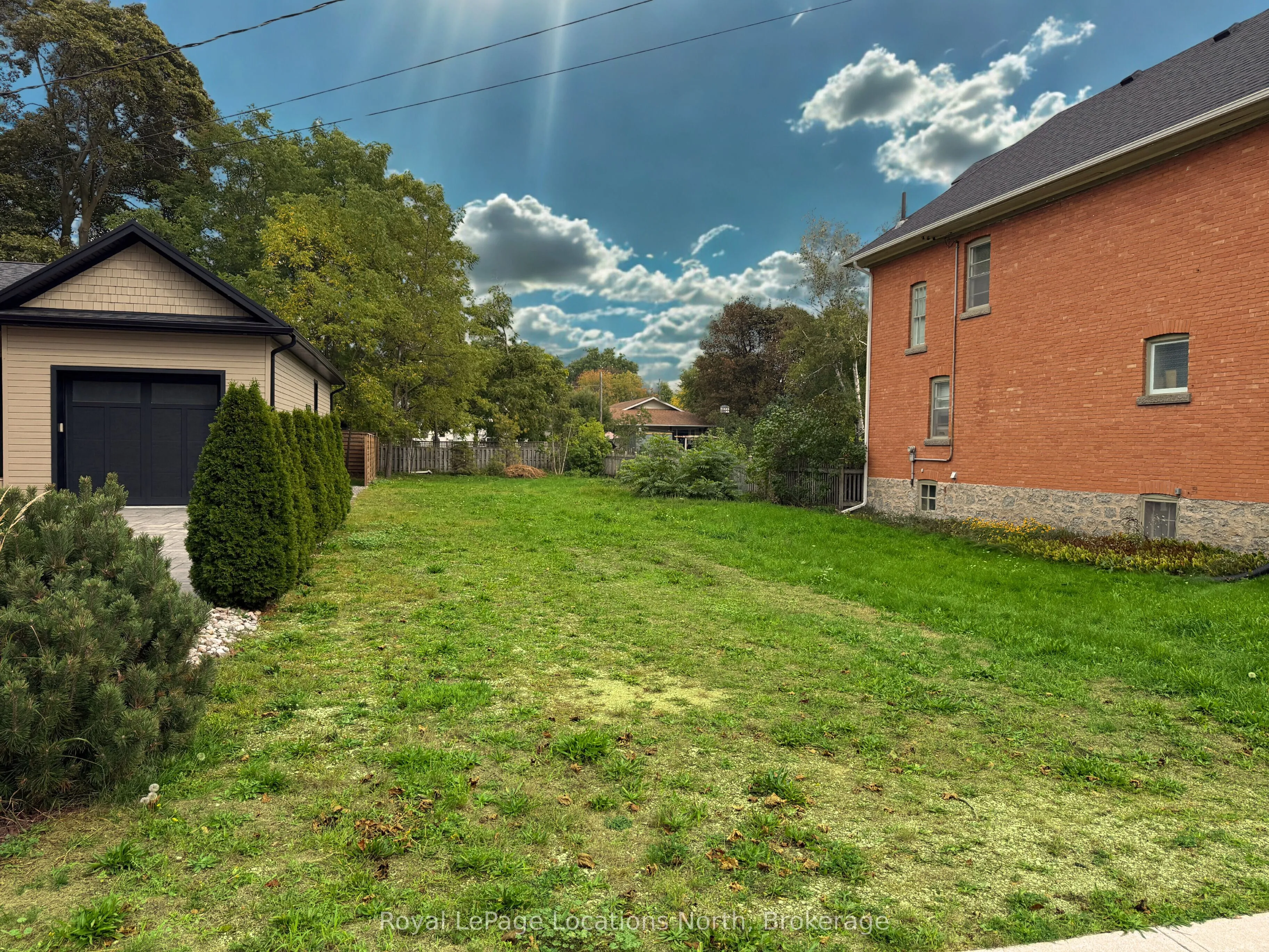 299 Beech Street, ON L9Y 2T7