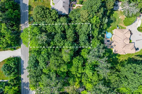 81 Wozniak Road, ON L9M 1W6