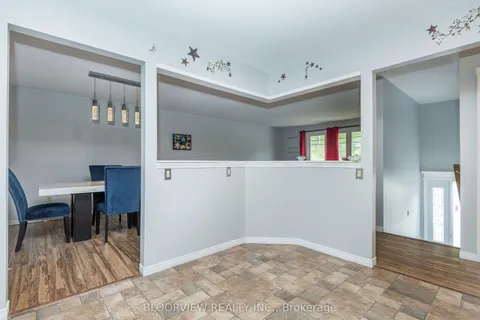 9467 County 93 Road, ON L4R 4L9