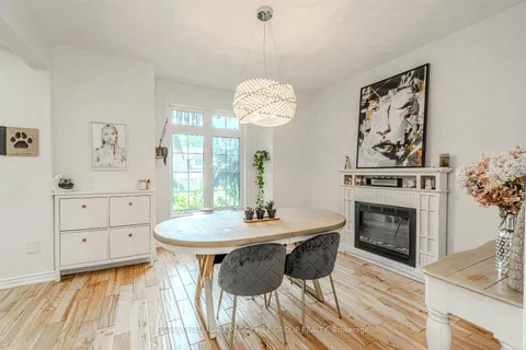 11 Oakmont Avenue, ON L0L 2L0