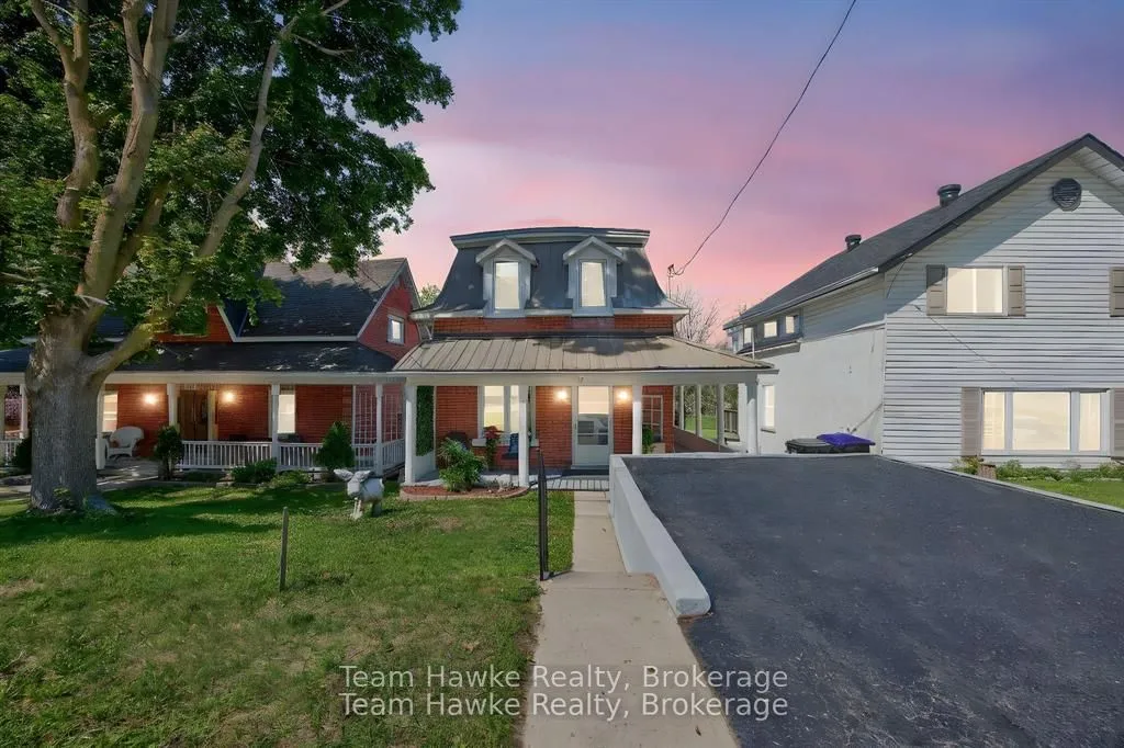 19 Water Street, ON L9M 1M8